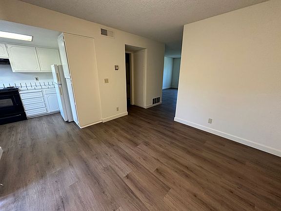 4th image of 1311 Arbor Park Dr