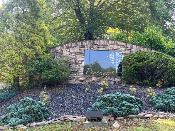 54 Pinehurst Rd, Blairsville, GA 30512