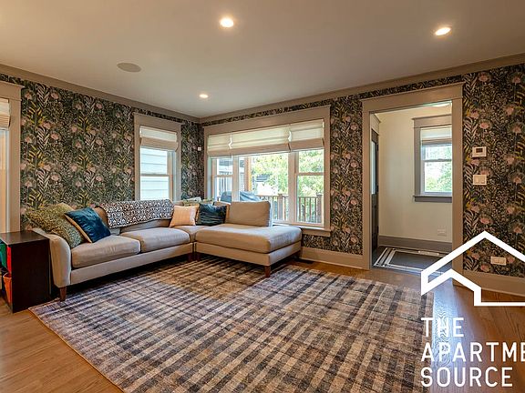 2nd image of 2156 W Cuyler Ave #Sfh