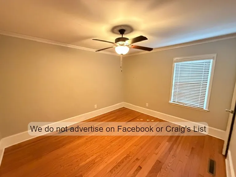 218 Woodrow St — Photo 8