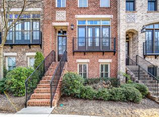 27 High Gate Trl, Decatur, GA 30030