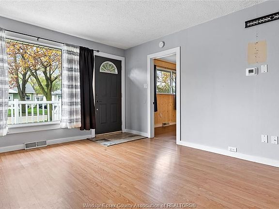 2nd image of 1803 Glendale Ave