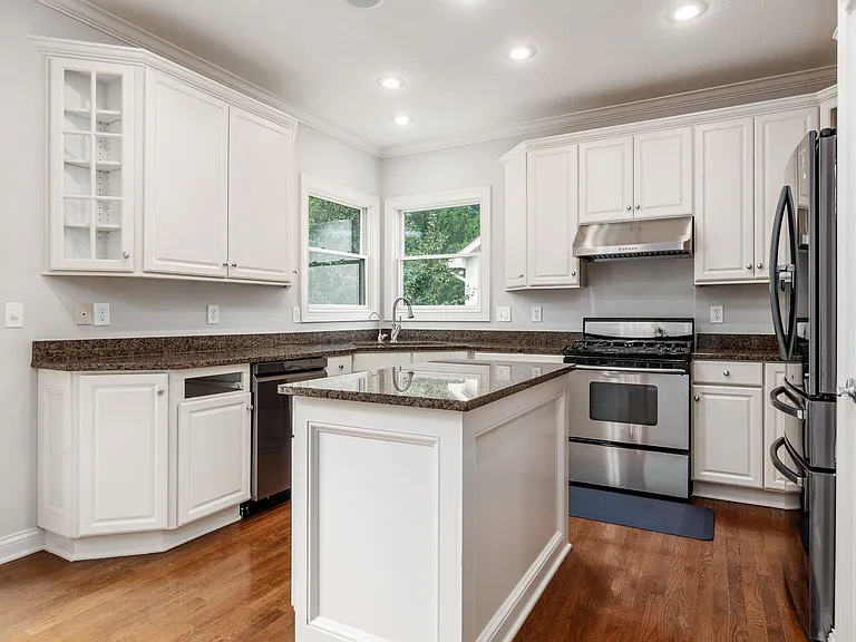 2497 Coltsbridge Dr — Photo 9