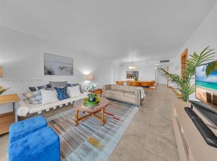 2625 Collins Ave APT 910, Miami Beach, FL 33140