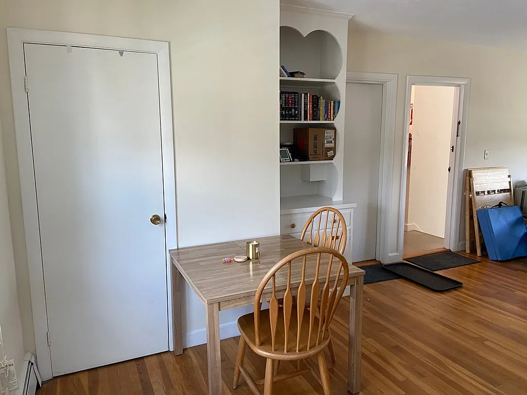1 bed, 650 sqft, $2,300 — Photo 4
