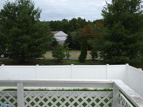 5th image of 56 Chambord Dr