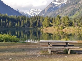 69 Alta Loop, Snoqualmie Pass, WA 98068
