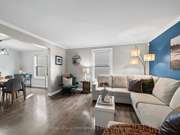 5th image of 550 Foxview Pl
