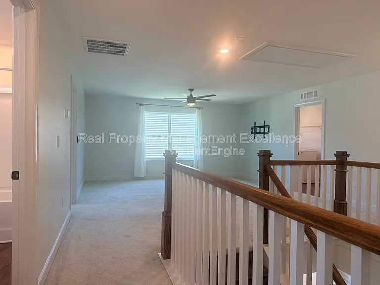 16 Clear Creek Cir — Photo 50