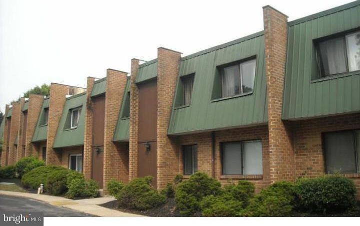 1st image of 1605 Meadowview Ln #1605