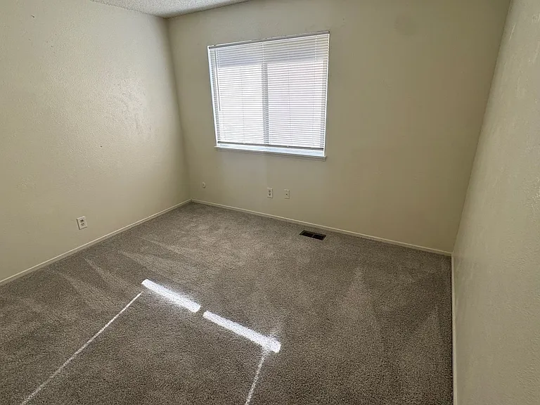 1286 S Uvalda St — Photo 25