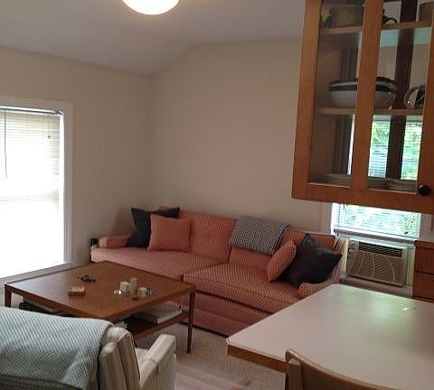 604 apt 2 LR4