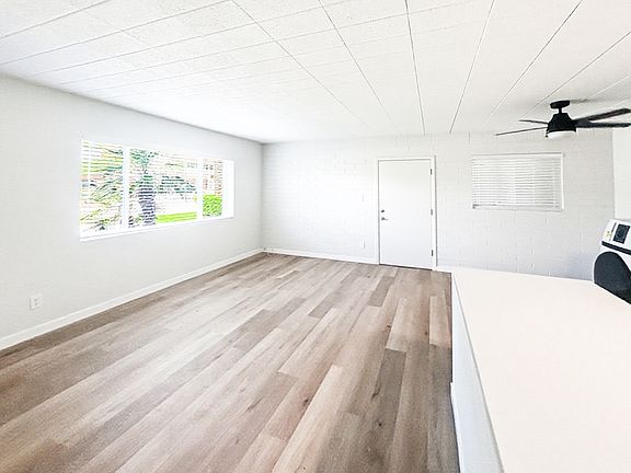 5th image of 25 E Eva St #1