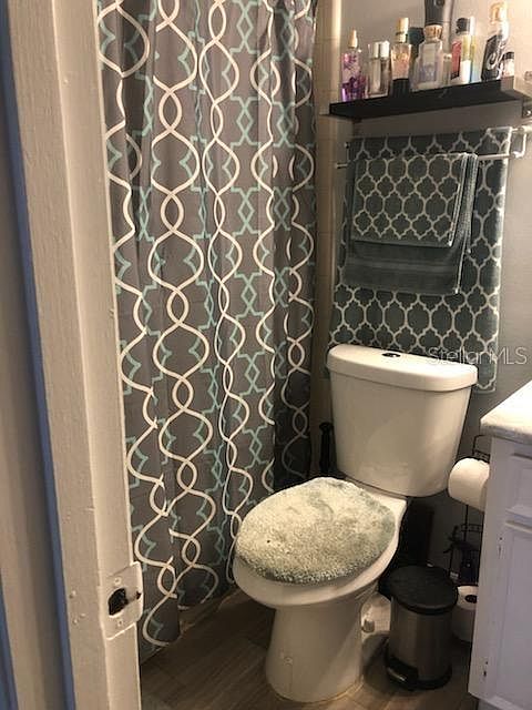 2nd image of 4214 Pershing Pointe Pl APT 7