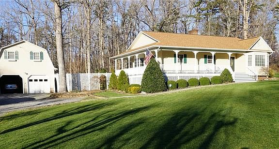 4th image of 1750 Orchard Dr