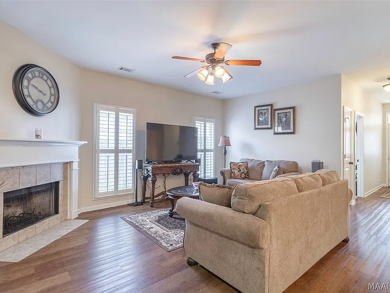 3909 Brookshire Way — Photo 19
