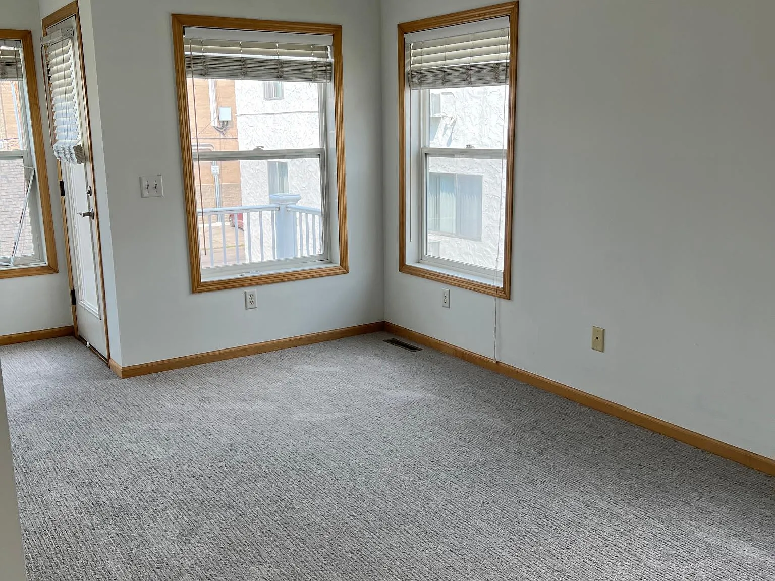 2434 Blaisdell Ave — Photo 4