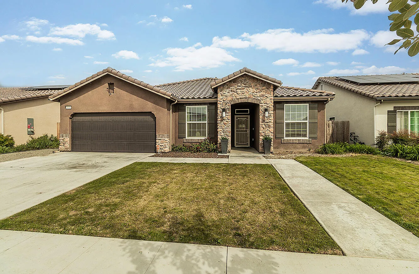1018 S Crumal Street photo 1