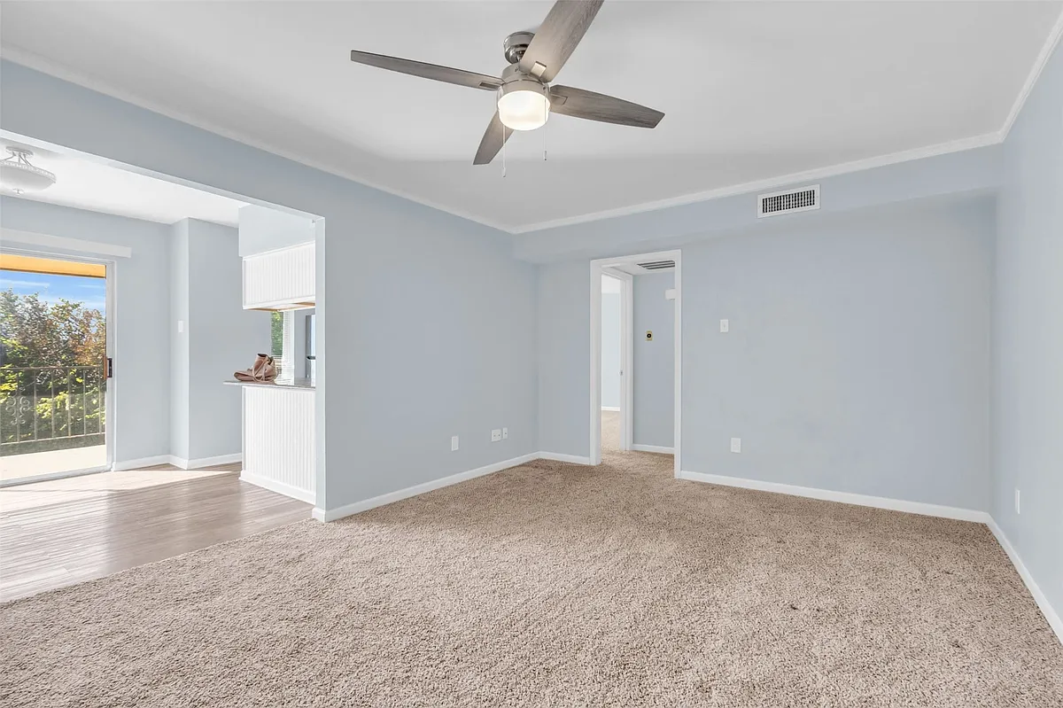 Building Photo - 4688 Matilda St #H