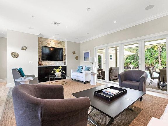 2nd image of 1090 Windsong Way