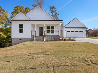 362 Sentry Oaks, Chickamauga, GA 30707