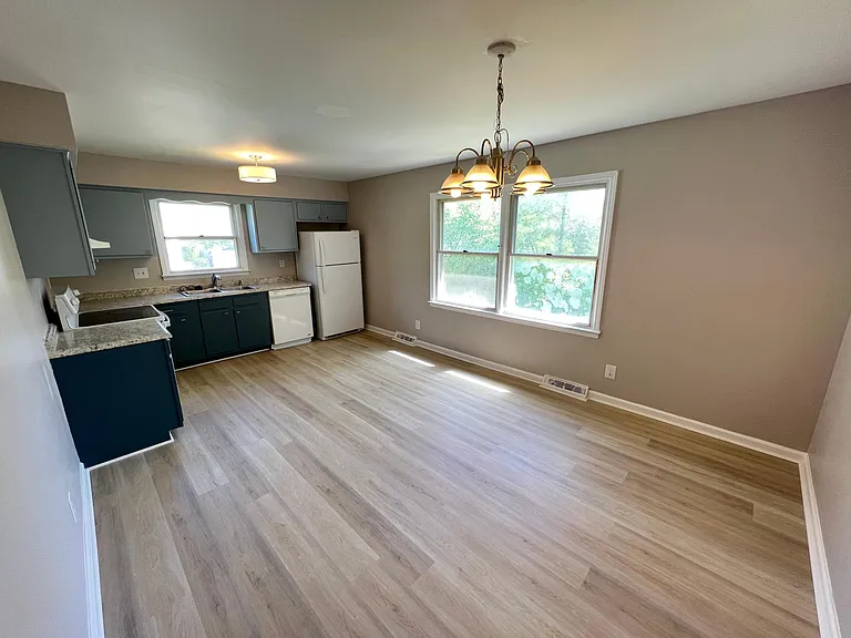 5200 Peppercorn St — Photo 9