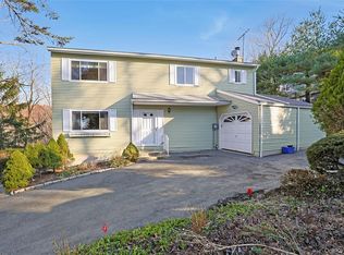 186 Rutledge Avenue, Hawthorne, NY 10532