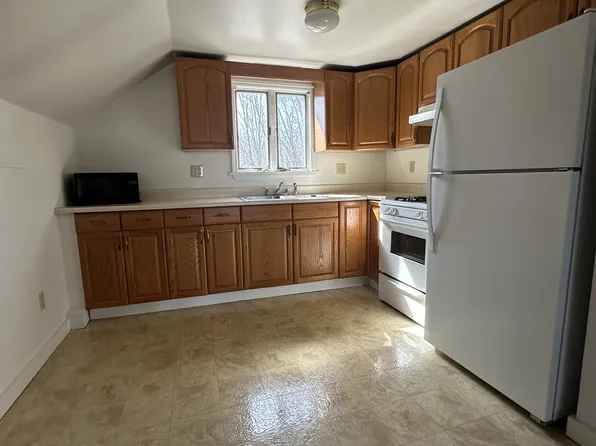24 Reed St #1, Geneva, NY 14456
