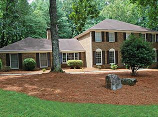1873 Baynham Dr, Dunwoody, GA 30338