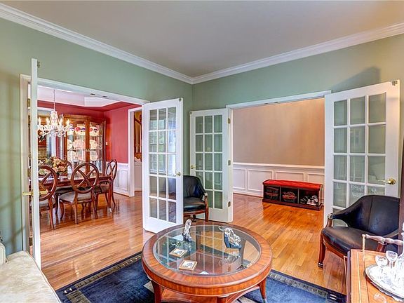 5th image of 12037 Ivy Hollow Ct