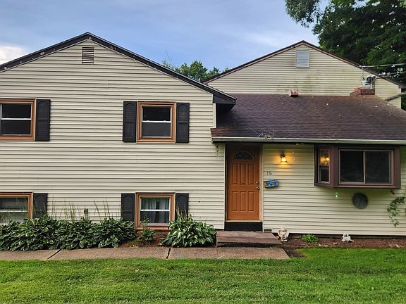 2nd image of 18 Allen Court #7/G