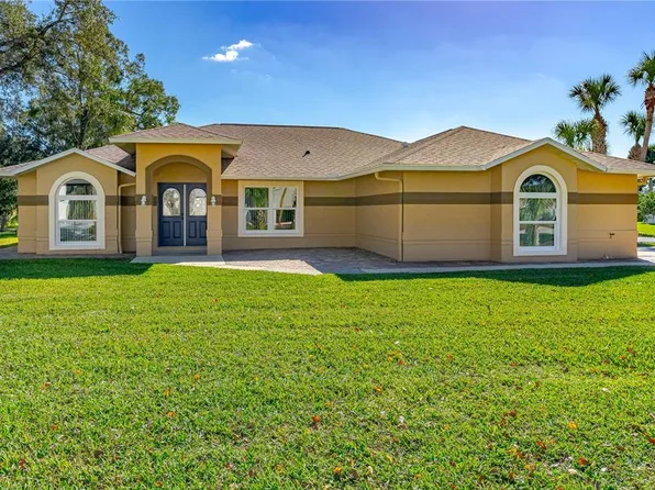 1225 Travelers Palm Dr, Edgewater, FL 32132