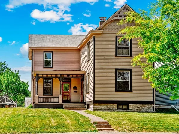 7821 Perry St, Cincinnati, OH 45231