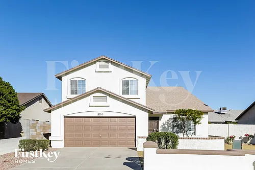 8736 W Tuckey Ln Photo 1