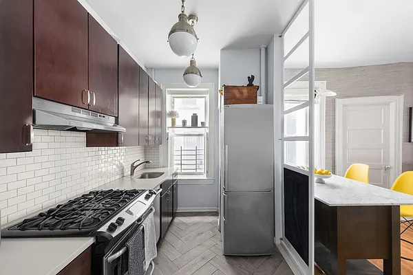 Sold by Compass | media 11