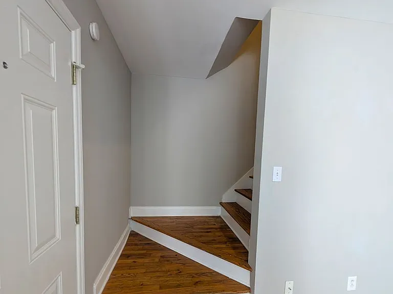 311 Skyland Ave #2 — Photo 7