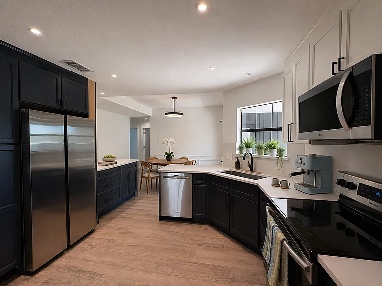 3021 Roundrock Trl — Photo 6
