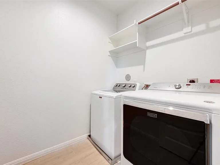 9822 Heritage Run Ln — Photo 16