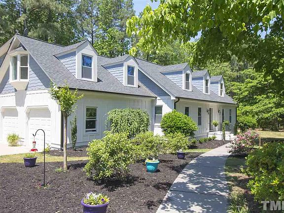 2nd image of 315 Mill Creek Dr