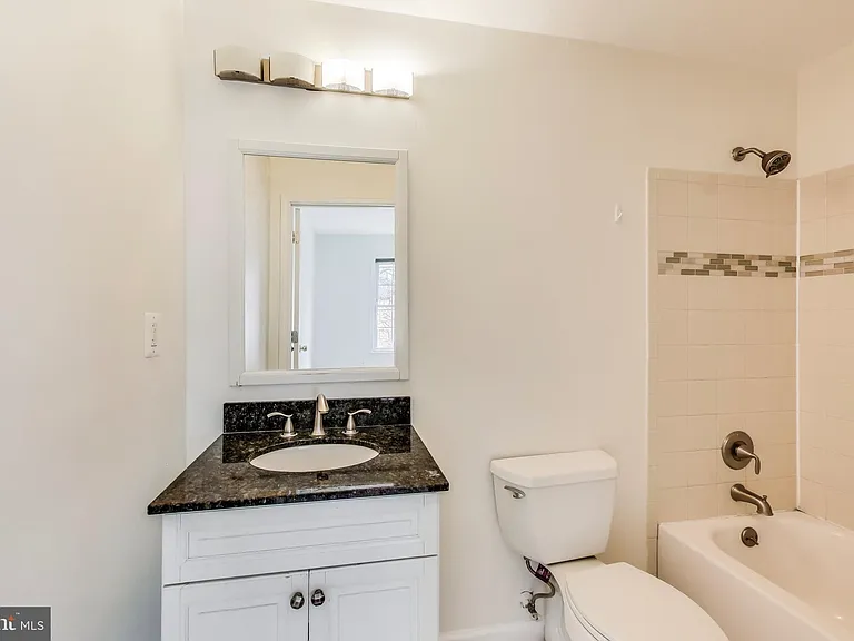 20488 Summersong Ln — Photo 23