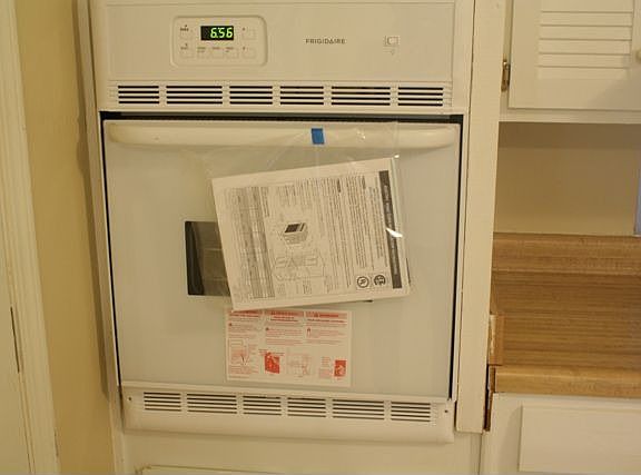 Brand new oven