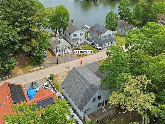 4th image of 24 Bowers Ave
