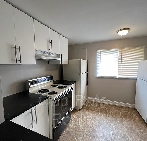 3632 Cushing Dr #C — Photo 7