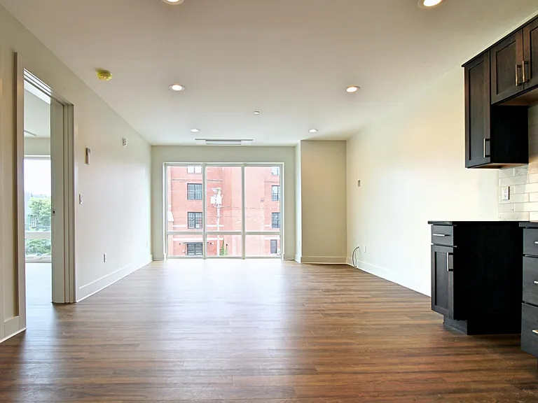 1292 Westminster St #206 — Photo 5