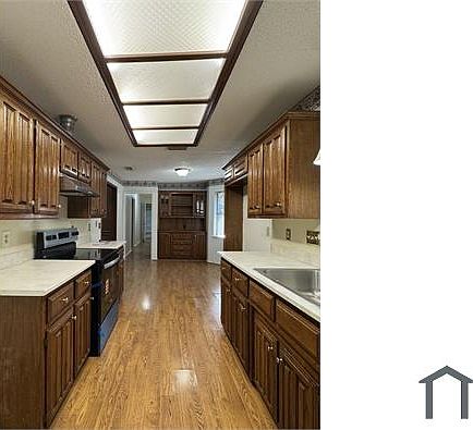 2nd image of 2702 Foxboro Dr