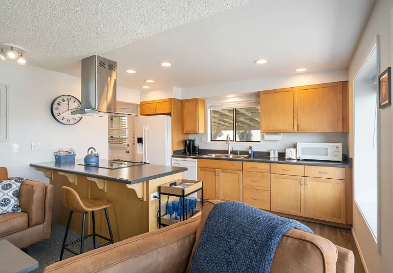 13501 Hidden Valley Rd NW — Photo 5