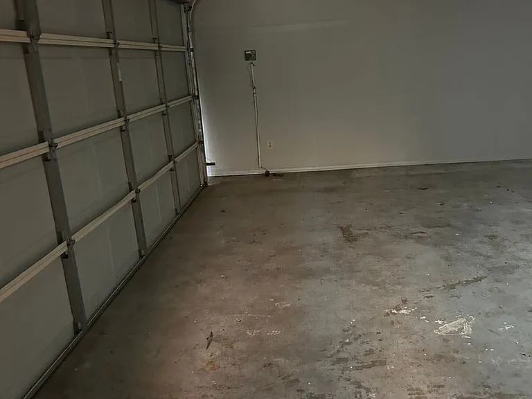 1138 Kensington Ct — Photo 28