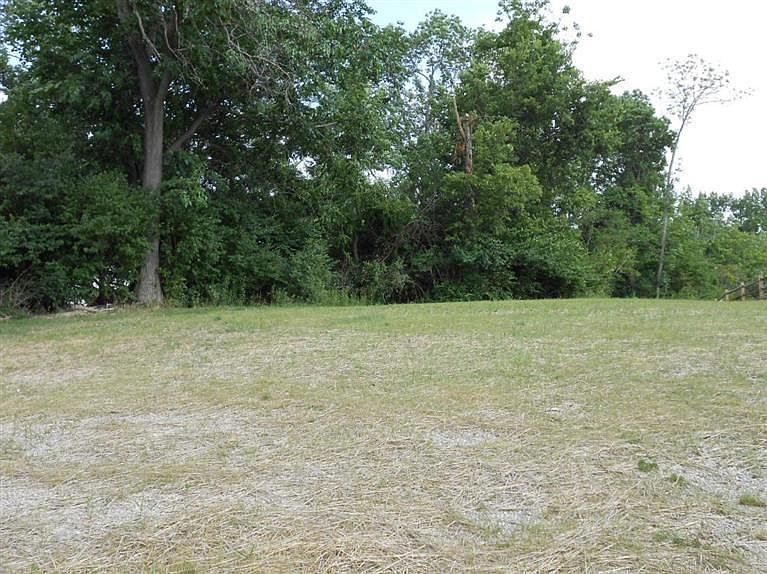 1st image of 31123 Elizabeth Dr