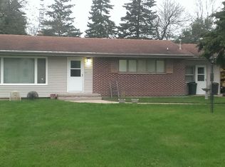 211 S Viking Vie, Lee, IL 60530