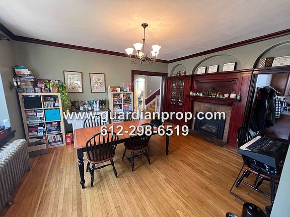 3rd image of 625 Marshall Ave #625